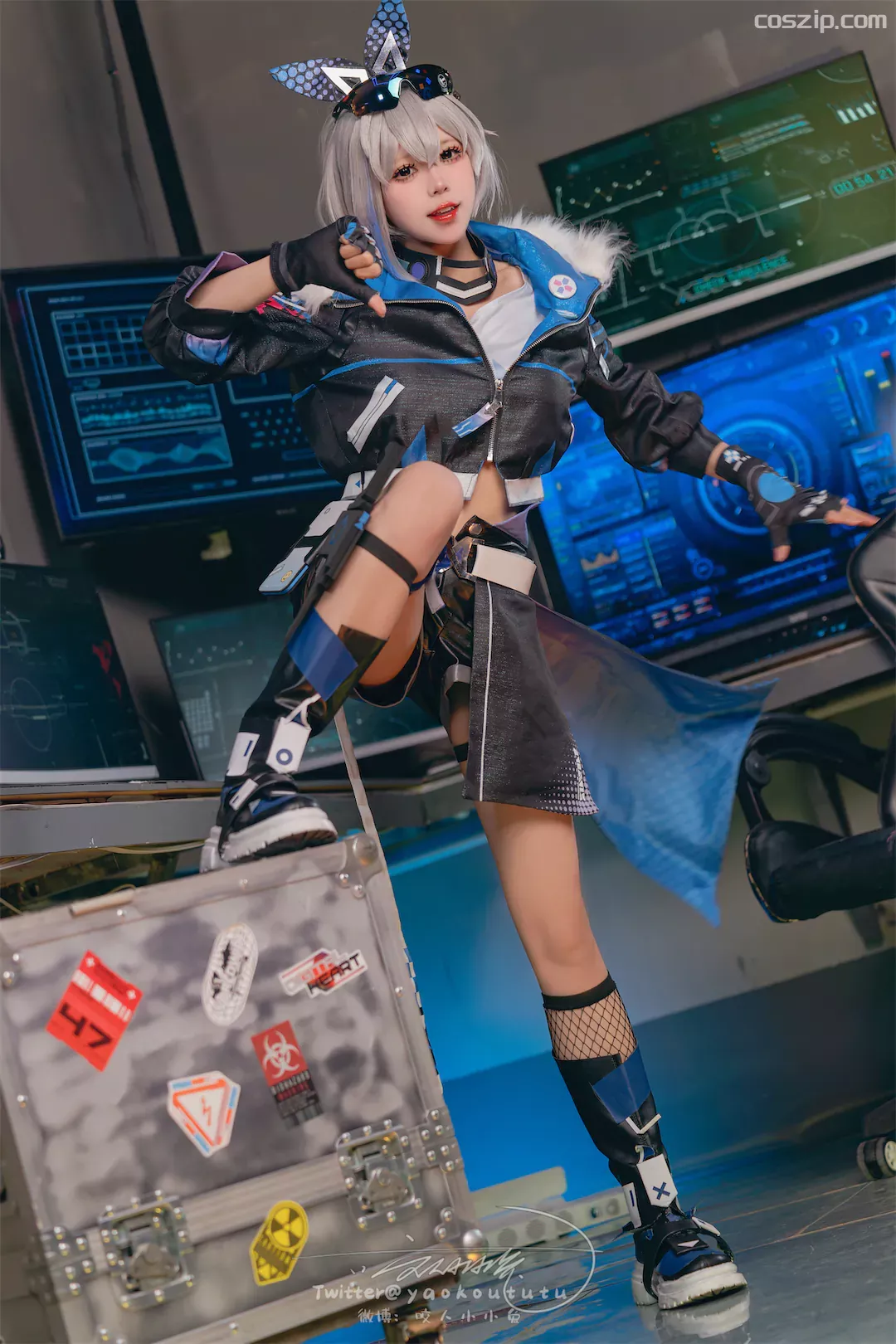 yaoyikoutuniang-cos4k.com-bengtieyinlang-5