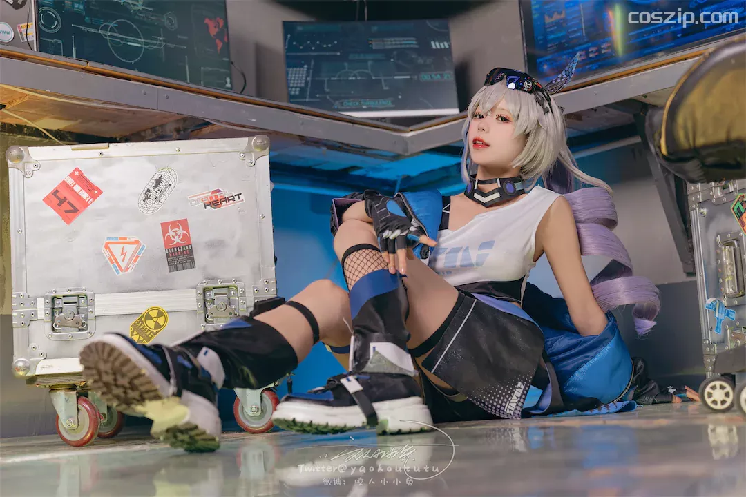 yaoyikoutuniang-cos4k.com-bengtieyinlang-24