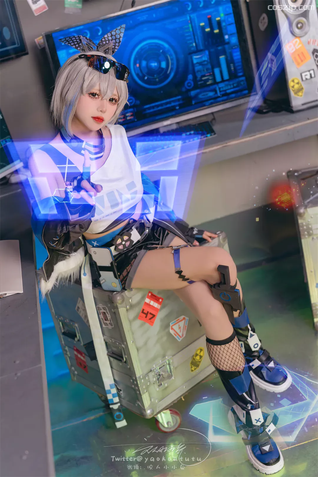 yaoyikoutuniang-cos4k.com-bengtieyinlang-30