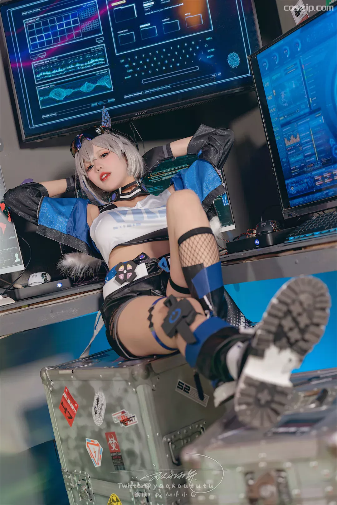 yaoyikoutuniang-cos4k.com-bengtieyinlang-36