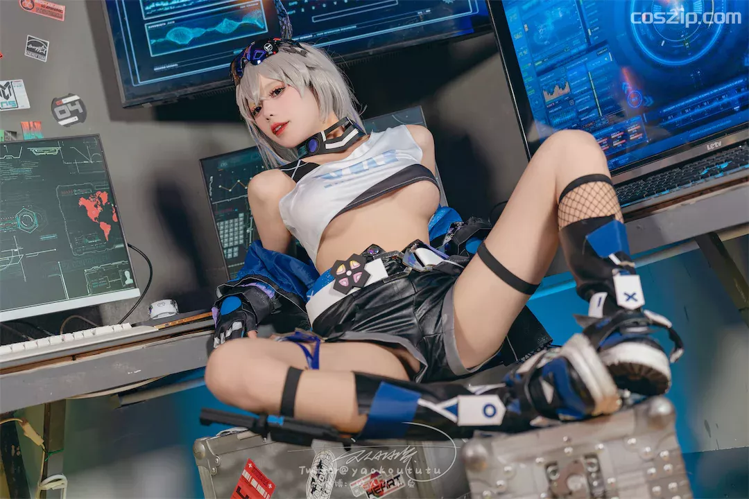 yaoyikoutuniang-cos4k.com-bengtieyinlang-39