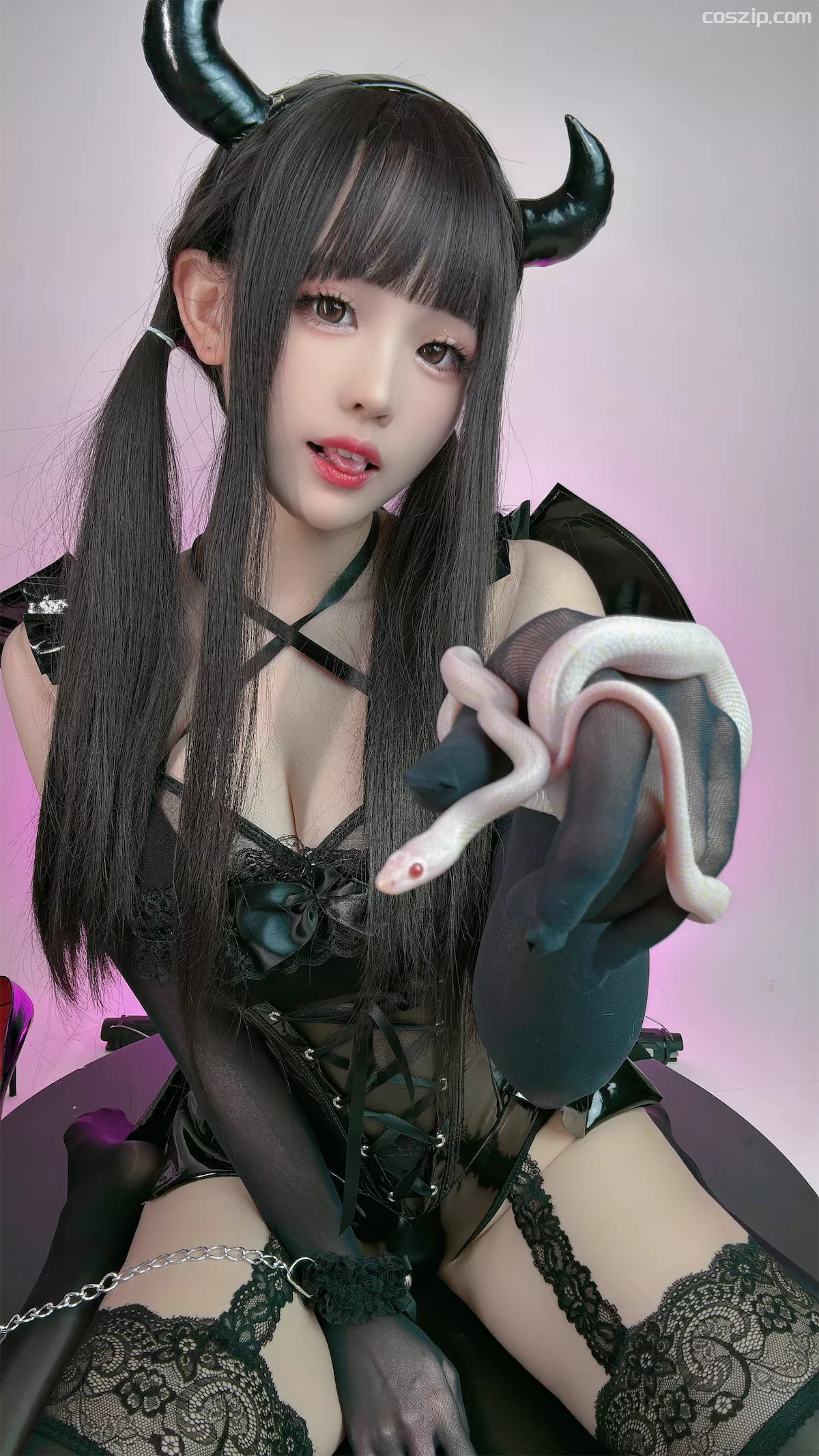 mikojiang-cos4k.com-shexiemeimo-12