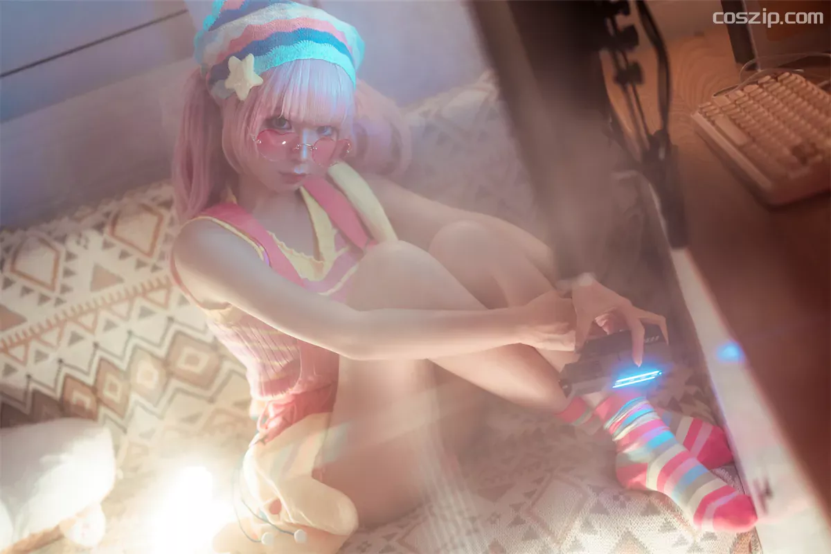 chunmomo-cos4k.com-yan-28