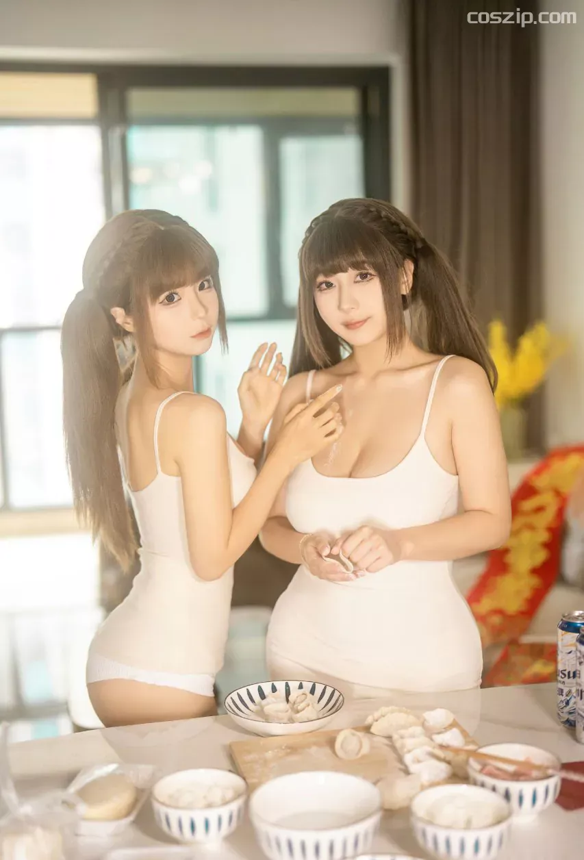 chunmomo-cos4k.com-xinnianhesui-12