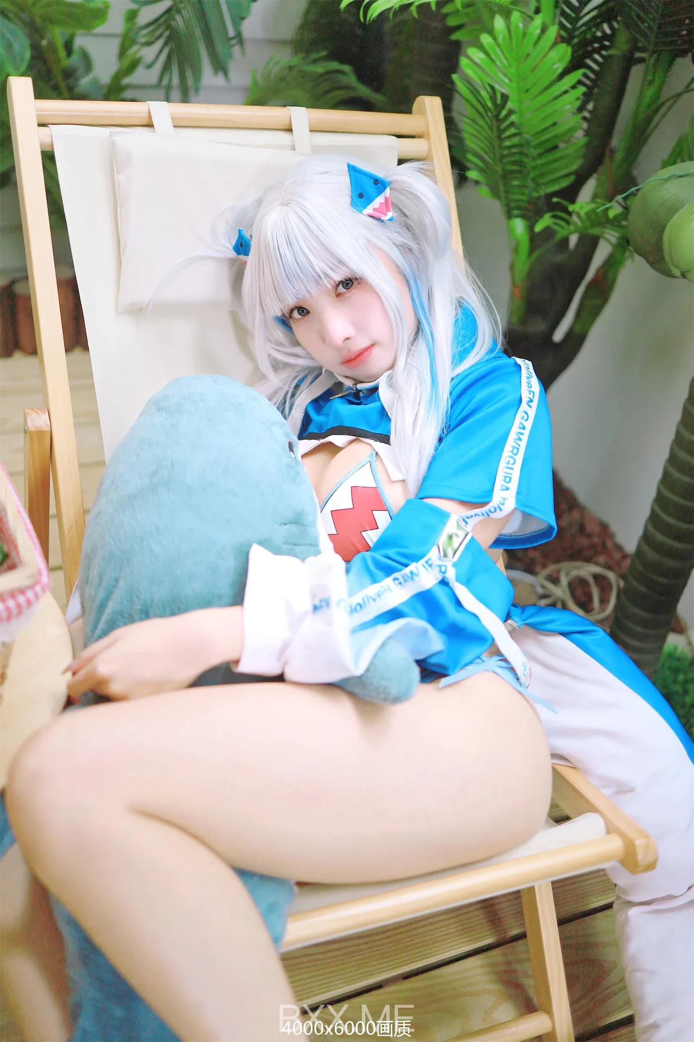 momo-hololive-10.webp